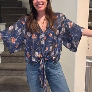 By Together Navy and Coral Floral Tie-Front Blouse